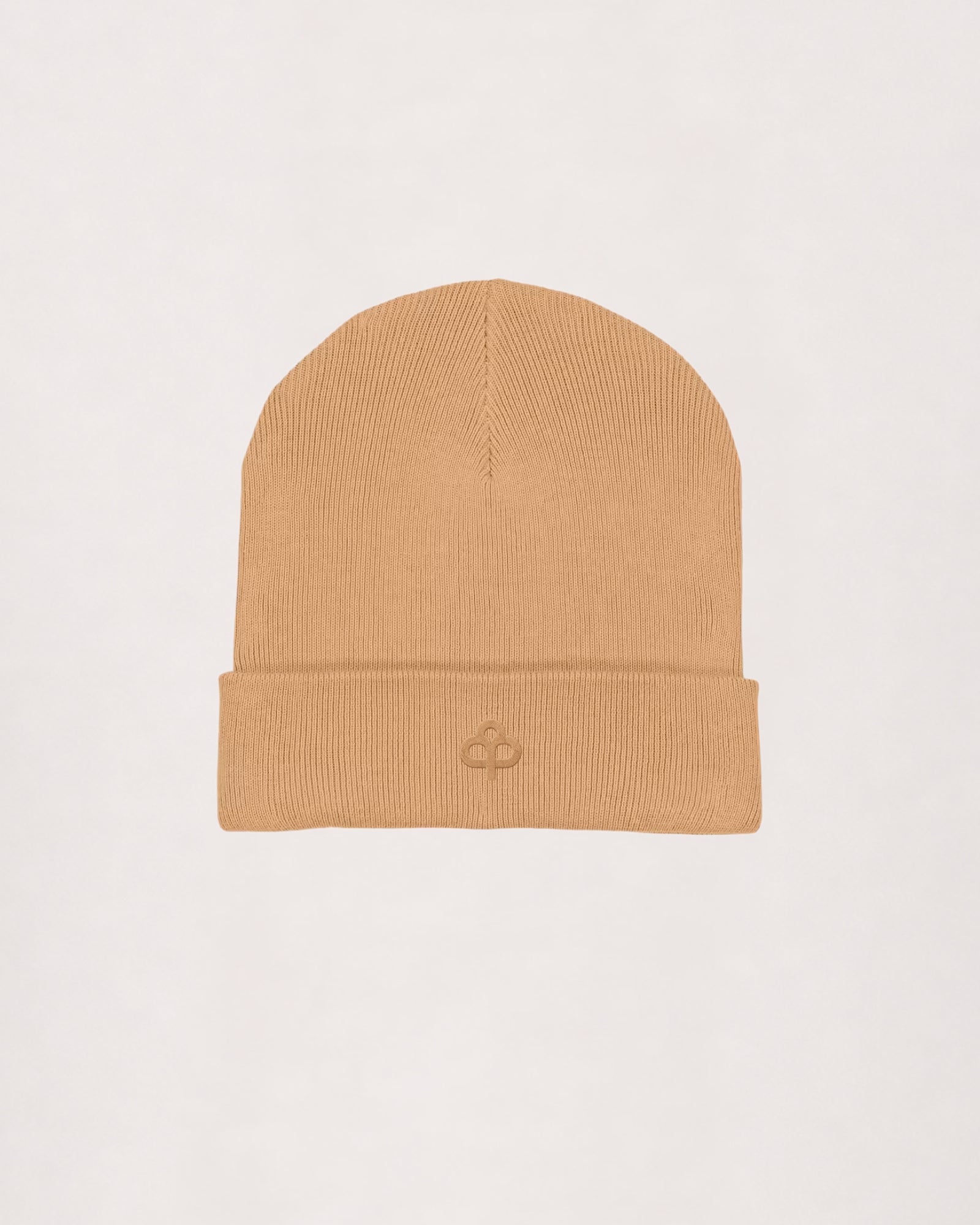 Ribbed beanie in camel, flat lay with turn-up cuff and embroidered logo